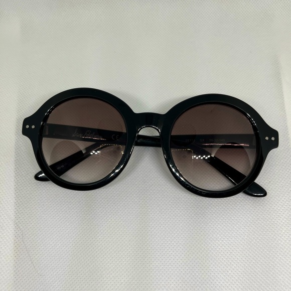 COPY - Sam Edelman Vintage Round Black Plastic Sunglasses, EUC, no call outs - Picture 2 of 6